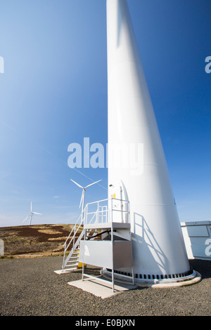 La ferme éolienne de Clyde dans les hautes terres du sud de l'Ecosse près de Biggar. C'est l'un des le plus grand intégrant 152 wind turbine Banque D'Images