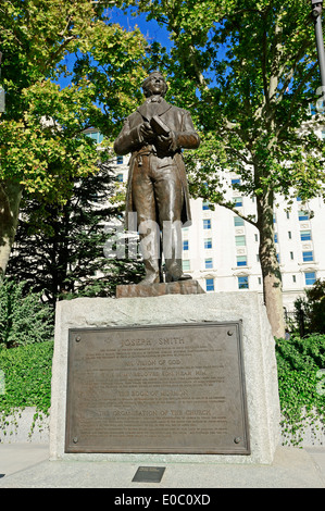 Statue de Joseph Smith, fondateur de l'Église de Jésus-Christ des Saints des Derniers Jours, Temple Square, Salt Lake City, Utah, USA Banque D'Images