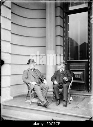 William Massey Ferguson et Sir Joseph George Ward, ca 1920 Banque D'Images