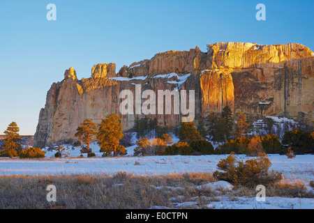 Soirée à El Morro National Monument, neige, New Mexico, USA, Amérique Latine Banque D'Images