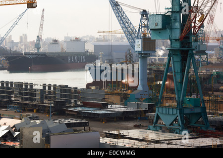 Sommaire des mondes plus grand chantier Hyundai Heavy Industries (HHI) arsenal, Ulsan, Corée du Sud Banque D'Images