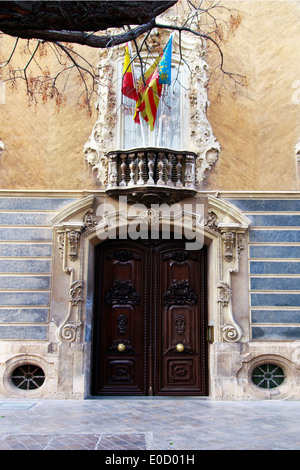 L'entrée en pierre d'albâtre au Palacio del Marqués de Dos Aguas (National Musée de la céramique) Banque D'Images