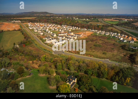 ROUND HILL, Virginia, USA - Antenne de développement immobilier, Loudoun Comté. Banque D'Images