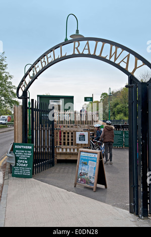 Entrée de la Bluebell railway à East Grinstead, East Sussex, UK Banque D'Images