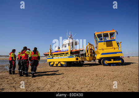 Sauvetage et de sauveteurs sur la plage, Noordwijk aan Zee, Pays-Bas Banque D'Images