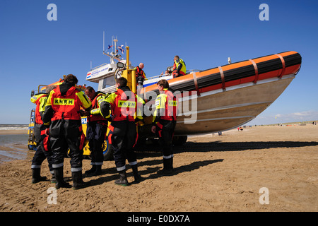 Sauvetage et de sauveteurs sur la plage, Noordwijk aan Zee, Pays-Bas Banque D'Images