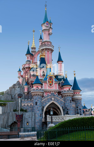 Château de La Belle au bois dormant à Disneyland Paris Banque D'Images