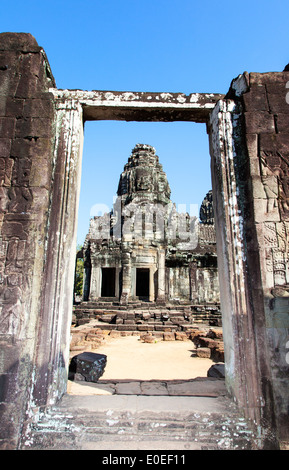 Le temple Bayon, dans le centre de Angkor Thom, Angkor, Cambodge Banque D'Images