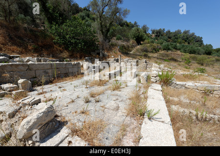 Ruines du bâtiment au site archéologique Katsivelos Eleutherna Antique Crète Grèce Ce site situé sur la pente de l'Est Banque D'Images