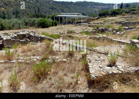 Ruines du bâtiment au site archéologique Katsivelos Eleutherna Antique Crète Grèce Ce site situé sur la pente de l'Est Banque D'Images