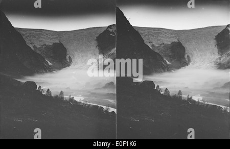 Bergsetbreen Krundalen, glacier, ca. 1898. Banque D'Images