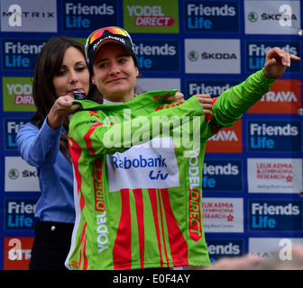 Marianne Vos remporte le yodel points Direct jersey dans la vie d'amis Women's Tour cycliste sur 11e mai 2014, Bury St Edmunds, Royaume-Uni Banque D'Images