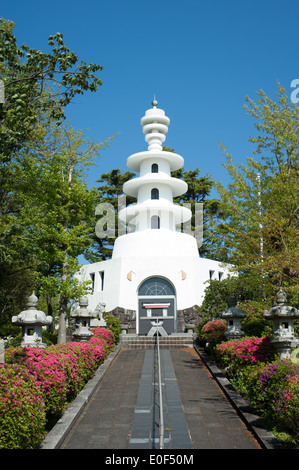 Temple près de Kawaguchiko, préfecture de Yamanashi, Japon Banque D'Images