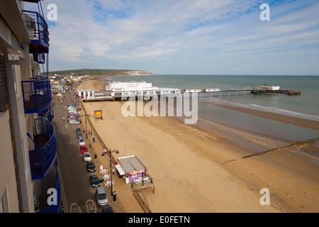 Vue depuis le débarquement de Napoléon, front bay et pier , Sandown, Isle of Wight, Angleterre, Royaume-Uni, Banque D'Images