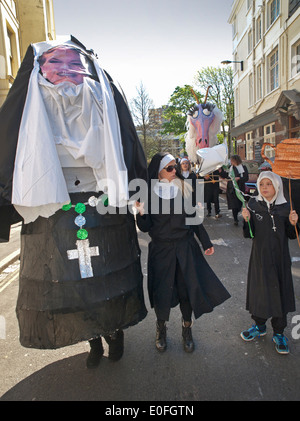 Brighton's 2014 Children's Parade Banque D'Images