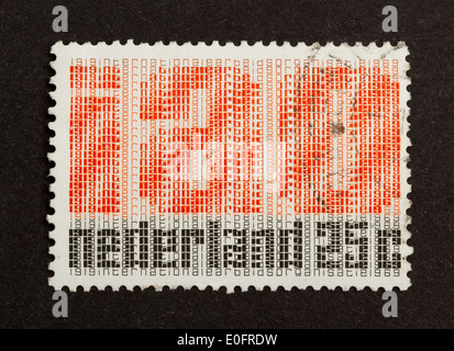 HOLLAND - VERS 1960 : timbres en les Pays-Bas montre c'est valeur, vers 1960 Banque D'Images