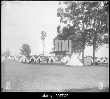 On pense être en in bénévoles au campement de Pâques Avril 1884 Windsor - Tentes Banque D'Images