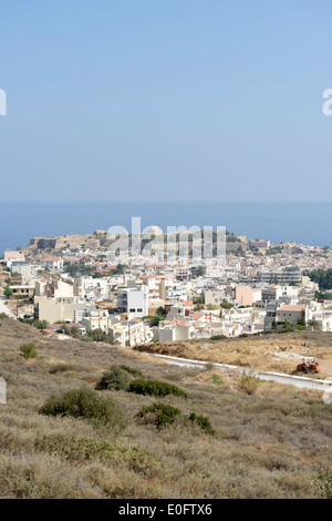 Vue panoramique de la ville de Rethymnon La 3ème plus grande ville sur l'île grecque de Crète. Banque D'Images