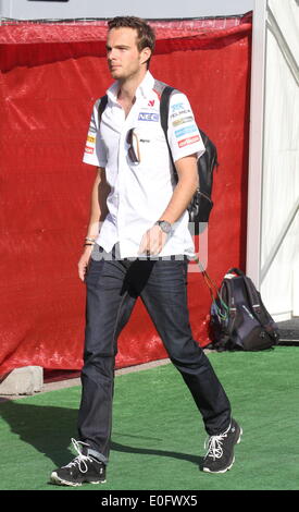 Barcelone, Espagne. 10 mai, 2014. FIA Formula 1 Grand Prix d'Espagne. Arrivant pour la journée de qualification, Esteban Gutierrez (MEX) Sauber F1 Team © Plus Sport Action/Alamy Live News Banque D'Images