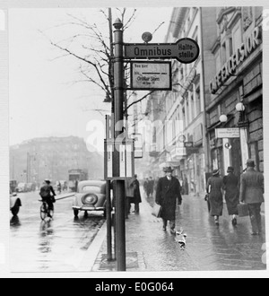 Rue de Berlin, Allemagne 1937 Banque D'Images