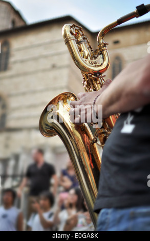 Le saxophoniste est dans la rue Banque D'Images