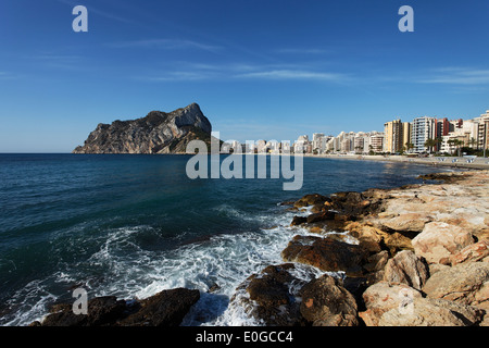 Penon de Ifach, Playa la Fossa, Calp, Province d'Alicante, Espagne Banque D'Images