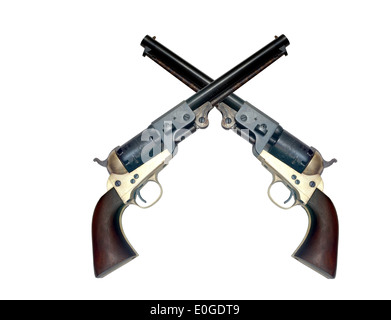 Deux vieux métal revolver Colt sur fond blanc Banque D'Images