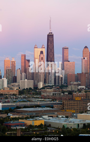 Chicago, Illinois, États-Unis d'Amérique, Hancock Tower et sur les toits de la ville Banque D'Images