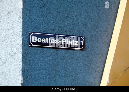 Beatles titre carré sur le mur, la rue Reeperbahn, Hambourg, Allemagne Banque D'Images