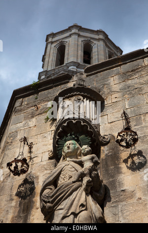 Statue à la Cathédrale Sainte Marie de Gérone, Catalogne, Espagne. (C) 20014 Dave Walsh Banque D'Images