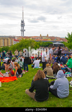 Festival MMM, parc Parukarka, quartier de Zizkov, Prague, République Tchèque, Europe Banque D'Images