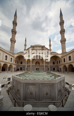 La mosquée Masjid turc Nizamiye Johannesburg, Gauteng, Afrique du Sud, l'Afrique Banque D'Images