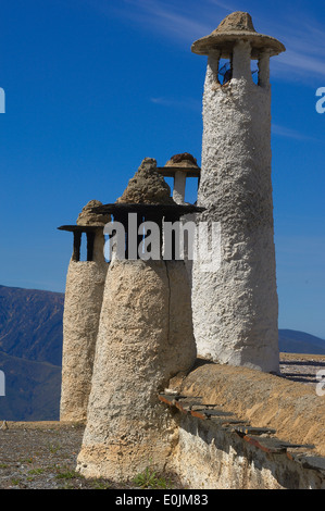 Bubion, Alpujarras, Typicals cheminées, province de Grenade, Andalousie, espagne. Banque D'Images
