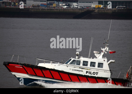 Un bateau du pilote à Liverpool, Royaume-Uni. Banque D'Images
