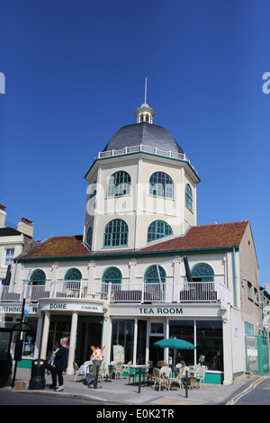 La Coupole cinema salle de thé à Worthing Banque D'Images