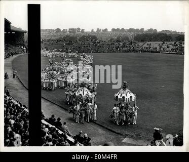 Juin 29, 1953 - Visite Royale à l'Écosse. Murrayfield reine assiste à l'affichage. La photo montre la vue générale montrant la section Floral Banque D'Images