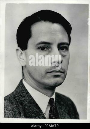 Mai 05, 1954 - La photo officielle britannique comme expulser soviétique 'Spy' : en représailles pour expulser les diplomates russes en Grande-Bretagne sur les frais d'espionnage soviétique - a exigé que les grands C.R.P.3 Landon, attaché militaire adjoint à Moscou maintenant le quitter en Grande-Bretagne - être retirés de Moscou. Ils sont utilisés comme la 'raison - que le 18 novembre dernier plus rare il est entré dans un ''INTERDIT'', près de Moscou, zone et a pris des photographies. L'Ambassade britannique n'avait pas été informé que la zone était ''INTERDIT'' - pas de cartes ont été émis - et grands Landon n'avait pas de caméra'' - Phot montre Grandes C.R.. Landon. Banque D'Images