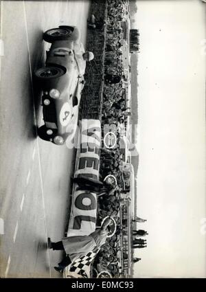 Photo 15x10cm - Graham Hill Aux 24 Heures Du Mans 1964 - Bon état