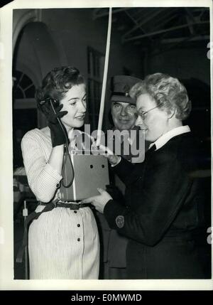 Septembre 25, 1956 - ''Les femmes dans l'Armée'' exposition de métier. Un Q.A.R.A.N.C. W.R.A.C. et Exposition de métier, a été ouverte aujourd'hui à la Banque D'Images