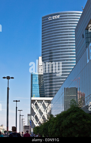 Tour EDF im La Defense, Paris, Frankreich - Tour EDF, Paris, France Banque D'Images