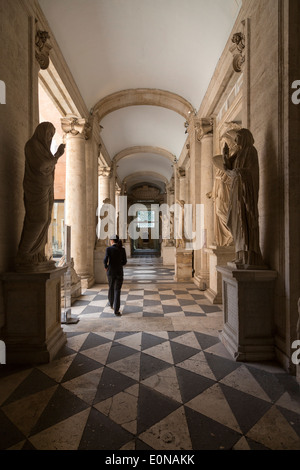 Galerie, Musée National de Rome, Museo Nazionale Romano, Palais Massimo alle Terme, Rome, Italie Banque D'Images