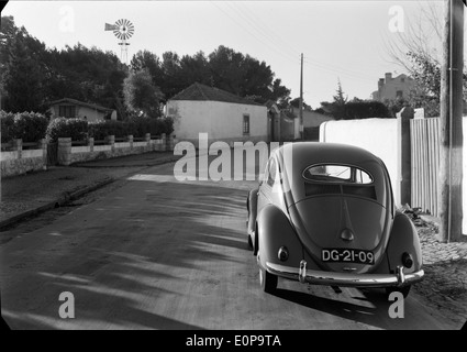 Le Automóvel Clube de Portugal est un club automobile national qui joue un rôle clé dans la promotion de la sécurité routière, de la culture automobile et du sport automobile au Portugal. Banque D'Images