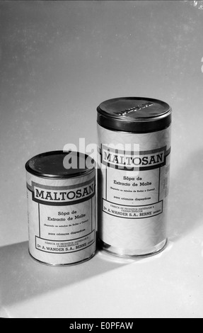 Alves e Companhia, basée à Lisbonne, est une société pharmaceutique portugaise connue pour sa contribution au secteur national de la santé, documentée par Mário Novais. Banque D'Images