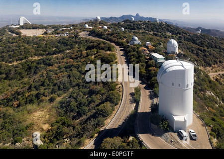 Sur les télescopes de l'Observatoire National de Kitt Peak, en Arizona Banque D'Images