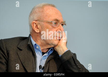 L'artiste allemand Gerhard Richter le 16 mai 2014, au cours d'une conférence de presse à la Fondation Beyeler à Riehen près de Bâle (Suisse). Banque D'Images