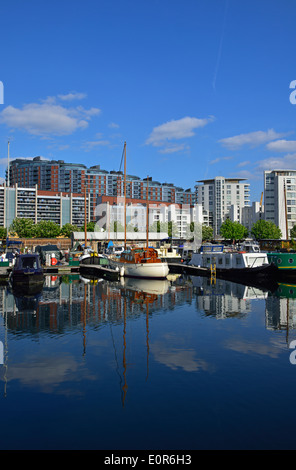 Marina de peuplier, Canary Wharf, London E14, Royaume-Uni Banque D'Images