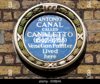 Londres, Angleterre, Royaume-Uni. Blue Plaque à l'ancienne maison de Canaletto (Antonio Canal : peintre vénitien - 1697-1768) dans la rue le bec, W1 Banque D'Images