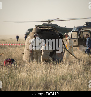 39 de l'expédition du Soyouz TMA-11M Landing Banque D'Images