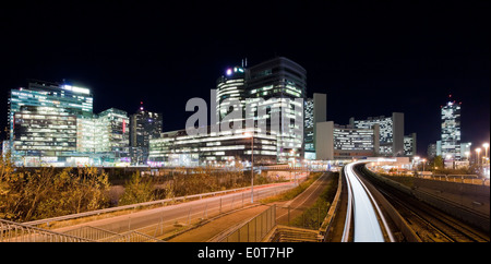 Ubahn, UNO City, Wien, Österreich - Métro,UNO City, Vienne, Autriche Banque D'Images