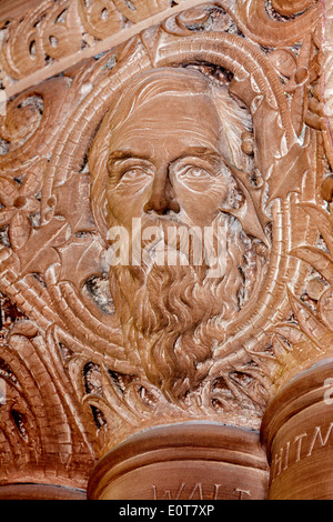 La sculpture du poète Walt Whitman, dans le bâtiment du Capitole de l'État de New York, à Albany. Banque D'Images